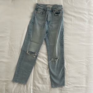 Stradivarius mom slim jeans with rips